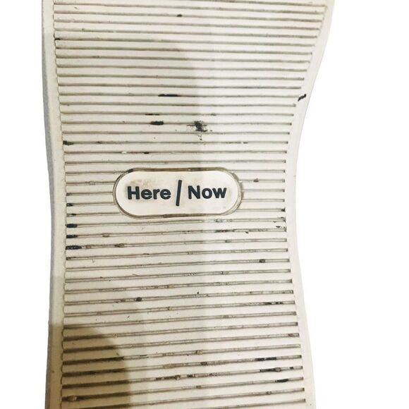 Here Now Fox Pom Pom Sneakers Platform Shoes Slip On Size 6.5 White Leather - Picture 15 of 16